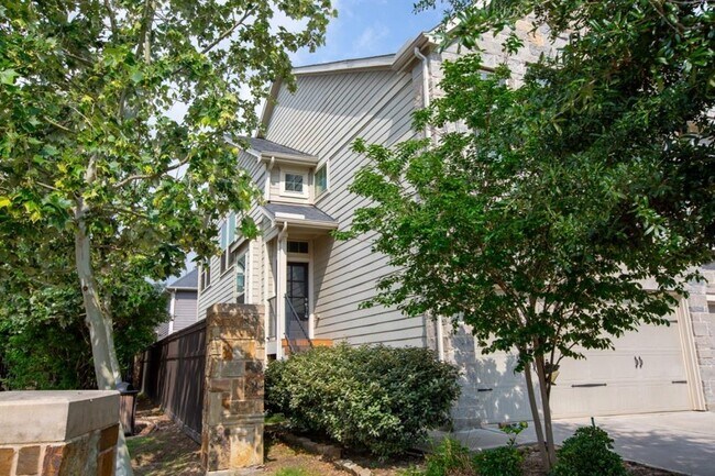 Building Photo - 5554 Sallow Bay Ln