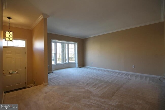 Building Photo - 3186 Cantrell Ln