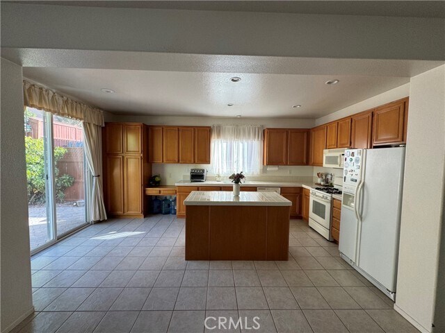 Building Photo - 3879 Bella Villagio Ave
