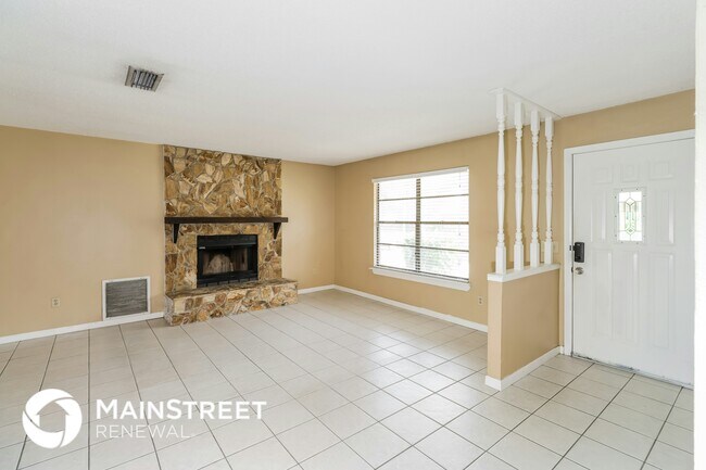 Foto del edificio - 231 Bougainvillea St NW