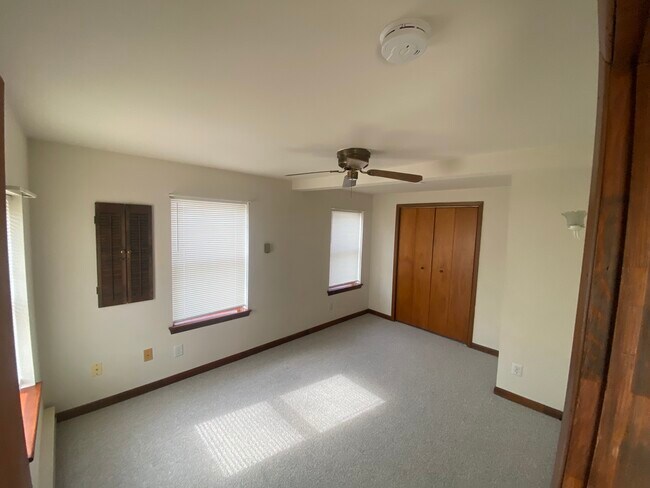 Foto del edificio - 130 Spring Garden St