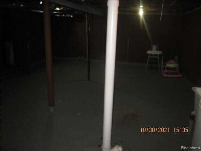 Building Photo - 12000 Cheyenne St