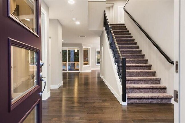 Foto del edificio - 3921 Plume Ln, Gig Harbor, WA, 98332