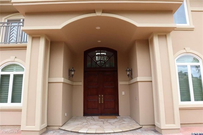 Foto del edificio - 6 br, 5 bath House - 19 Cinch Rd