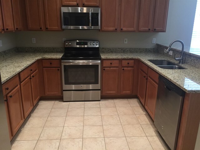 Foto del edificio - 1532 Barrington Circle