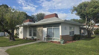 Building Photo - 4373 Tahitian Gardens Cir