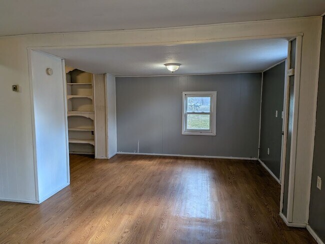 Foto del edificio - Front,E.324-326