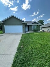 Building Photo - 5818 Wheatland Dr SW