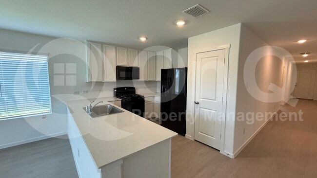 Foto del edificio - 1616 Baugh St
