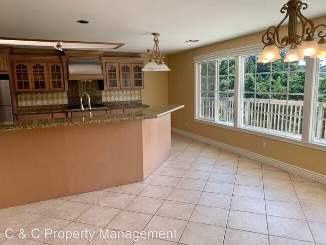 Foto del edificio - 3 br, 3 bath House - 26085 Dougherty Pl