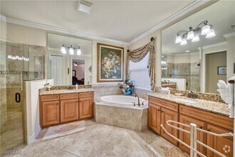 Building Photo - 9446 Piacere Way