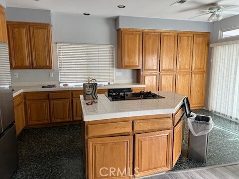 Foto del edificio - 45712 Corte Lobos