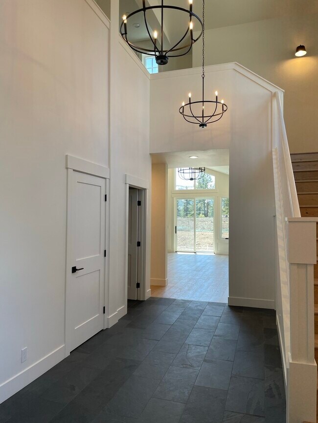 Foto del edificio - New Construction 3 Bed / 2 Bath Home
