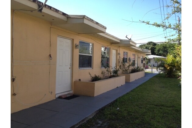Foto del edificio - 1534 NW 2nd St