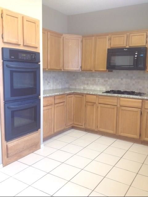 Building Photo - 7301 Highland Heather Ln