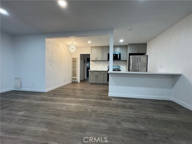 Foto del edificio - 754 N Shattuck Pl