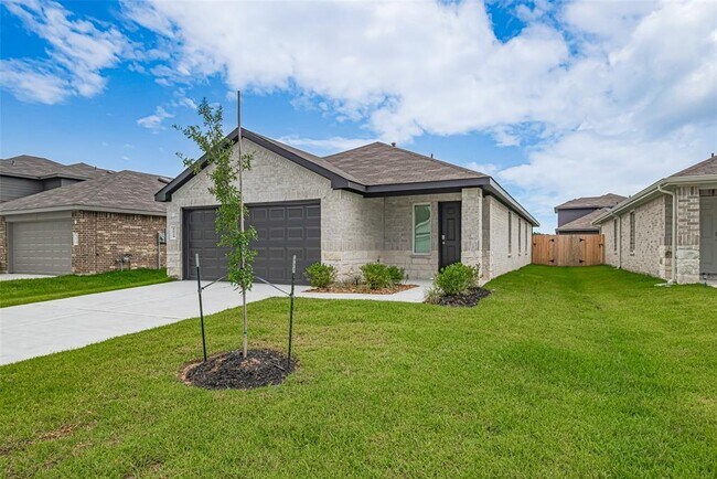Building Photo - 6018 Alberta Fls Dr