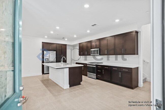 Foto del edificio - 37393 Salt Grass Rd