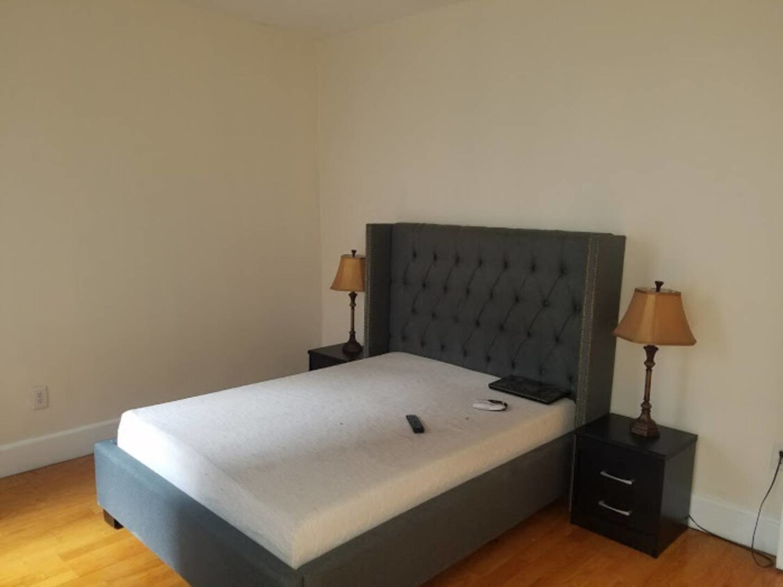 Foto del edificio - 316 W 36th St