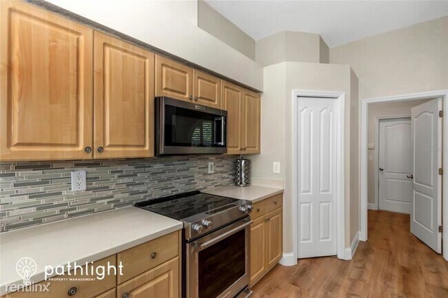 Building Photo - 4 br, 3 bath House - 1838 Canoe Drive UNIT