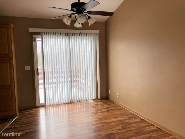 Building Photo - 3 br, 2 bath House - 4131 N 169th St