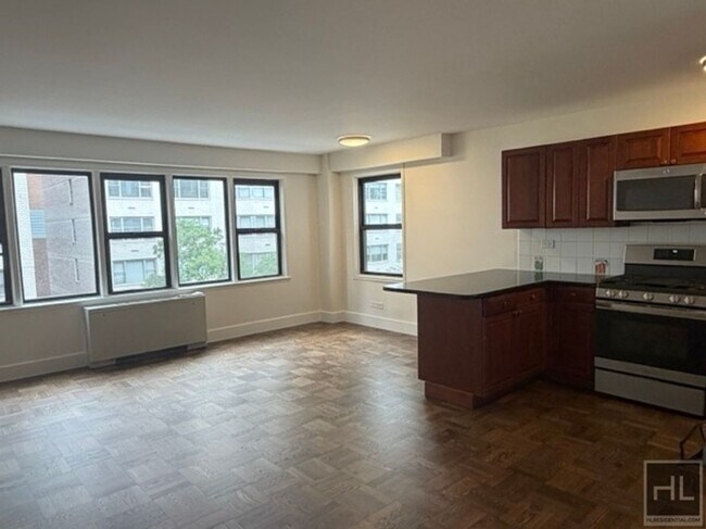 Building Photo - EAST 63 STREET