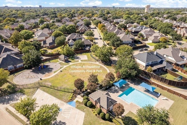Foto del edificio - 7505 Larchmont Dr