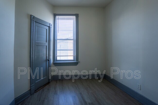 Building Photo - 1334-1336 N 23rd St