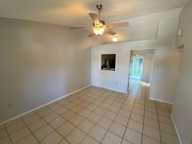 Building Photo - 12230 Eastcove Dr