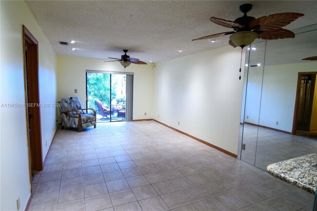 Building Photo - 8044 NW 41 Ct