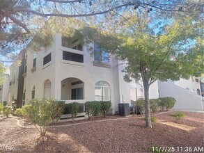 Building Photo - 700 Carnegie St