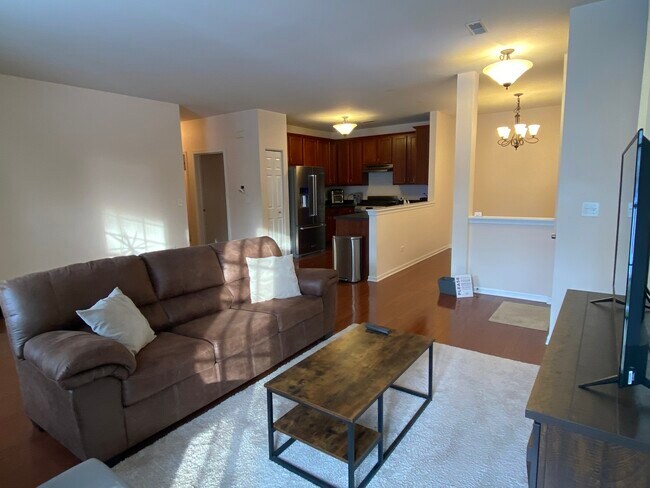 Foto del edificio - 1587 Millbrook Dr