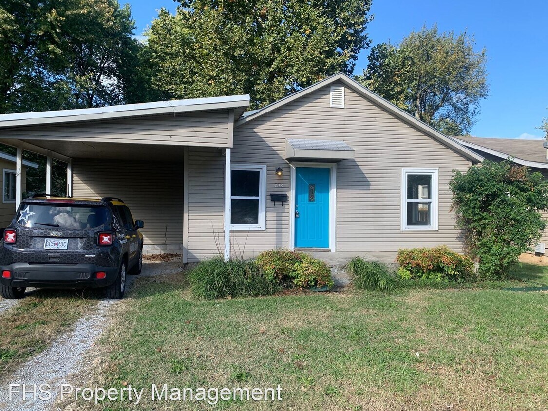 Foto principal - 2 br, 1 bath House - 723 N Forest Avenue