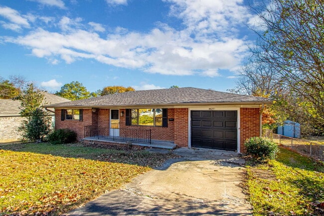 Foto del edificio - Charming 2-Bedroom Home in North Little Rock