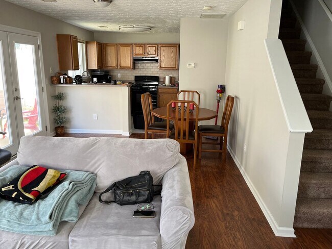 Building Photo - 259 Hiawassee Dr