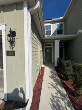 Building Photo - 288 Redbud Rd