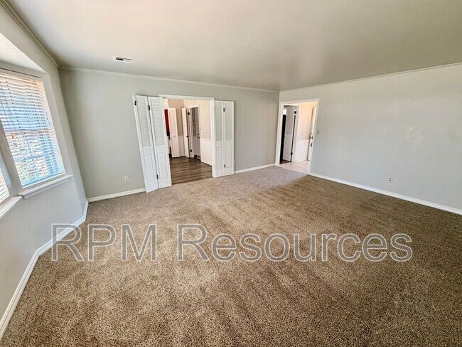 Foto del edificio - 4120 NW 44th St