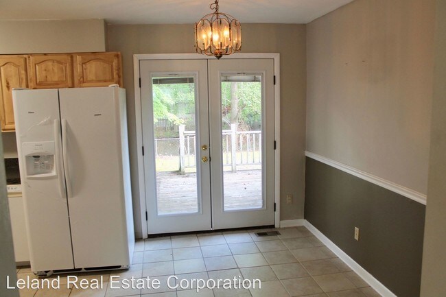Building Photo - 3 br, 1.5 bath House - 3340 Brandywine Drive