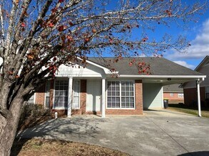 Building Photo - 1012-12 Rockcreek Dr
