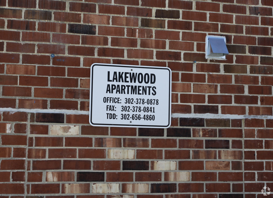 Foto del edificio - Lakewood Apartments