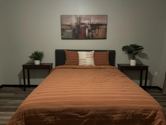 Foto del edificio - 1806 Superior Ct