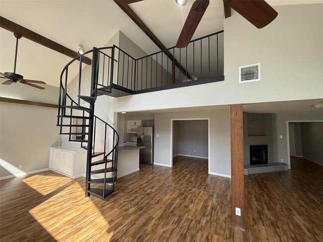 Foto del edificio - 10031 Haddington Dr