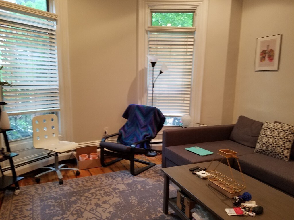 Foto principal - 47 E Springfield St