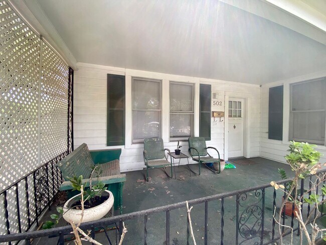 502 Academy Dr Austin TX 78704 - Travis Heights Gem Austin Tx Building Photo 