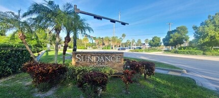 Building Photo - 2986 S University Dr