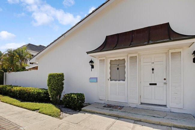 Foto del edificio - 136 Yacht Club Dr