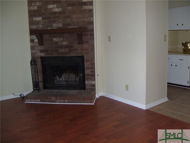 Building Photo - 13 Peach Blossom Cir