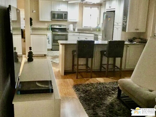 Foto del edificio - 73401 Palm Greens Pkwy
