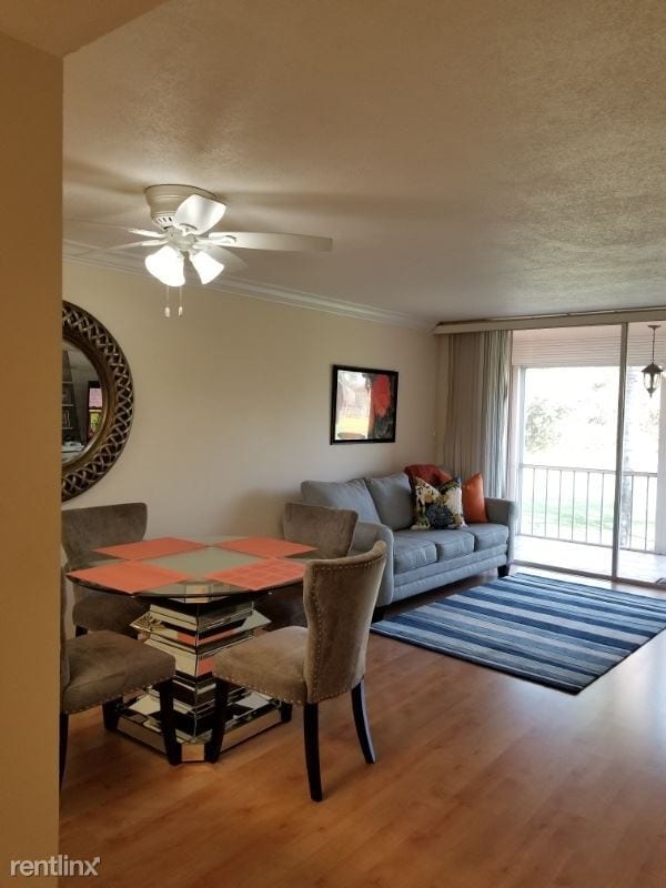 200 Turtle Lake Ct Unit 208, Naples, FL 34105 Condo for Rent in