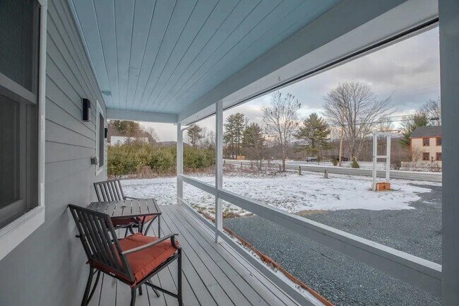 Building Photo - 3261 US-3